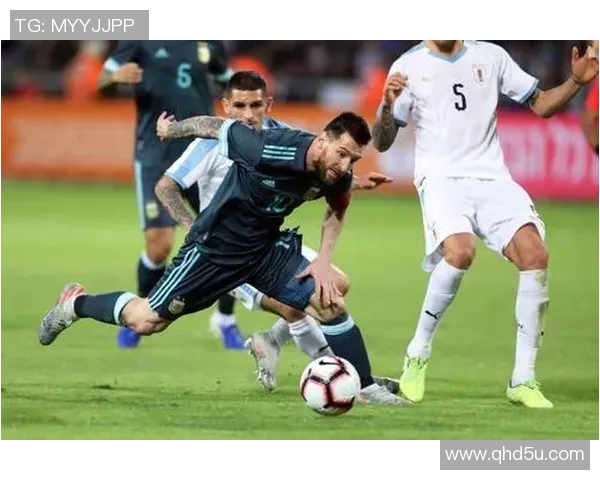 中国与乌拉圭足球友谊赛精彩对决比分揭晓引发热议